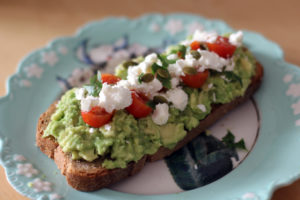 Tostada aguacate